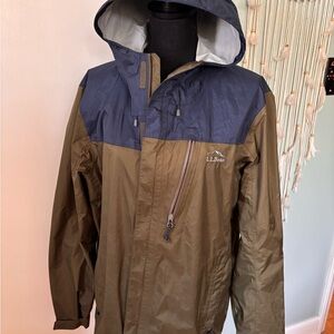 L.L. Bean Men's Blue and Olive green Hooded Jacket XL